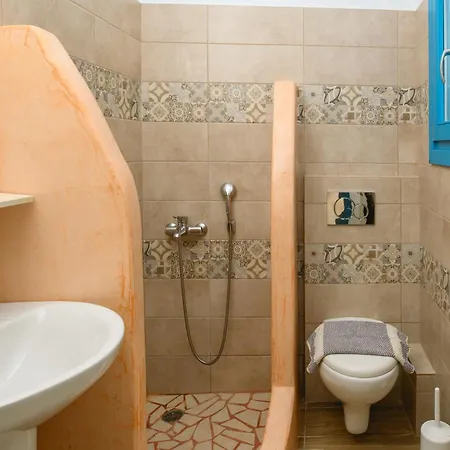 Levante 3 * Aegiali